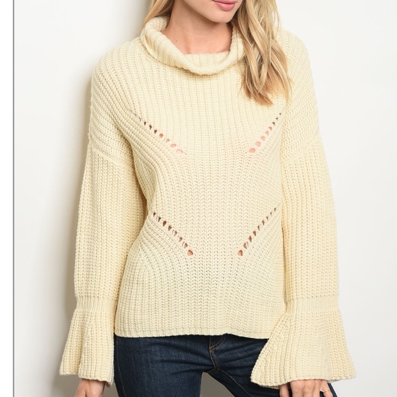 🤩Lovely Bell Sleeve Winter Sweater 🌟 - Picture 3 of 4